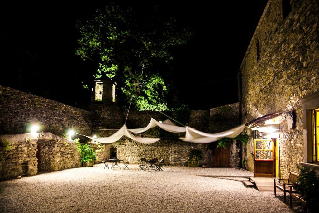 Agriturismo Casteldelpiano Licciana Nardi Exterior foto